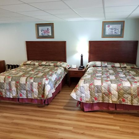 Wolds Motel - Mt. Pleasant Маунт Плезант Екстериор снимка