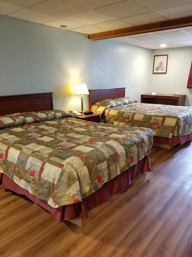 Wolds Motel - Mt. Pleasant Маунт Плезант Екстериор снимка